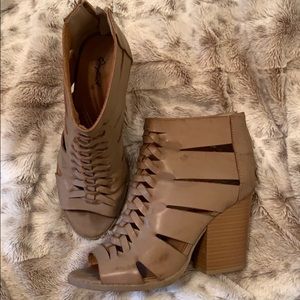 Qupid Peep Toe Woven Boots